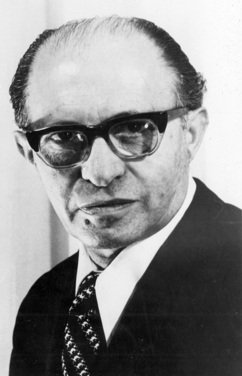 Menachem Begin 1913-1992, polskfødt israelsk statsmann, 1978 av Unbekannt