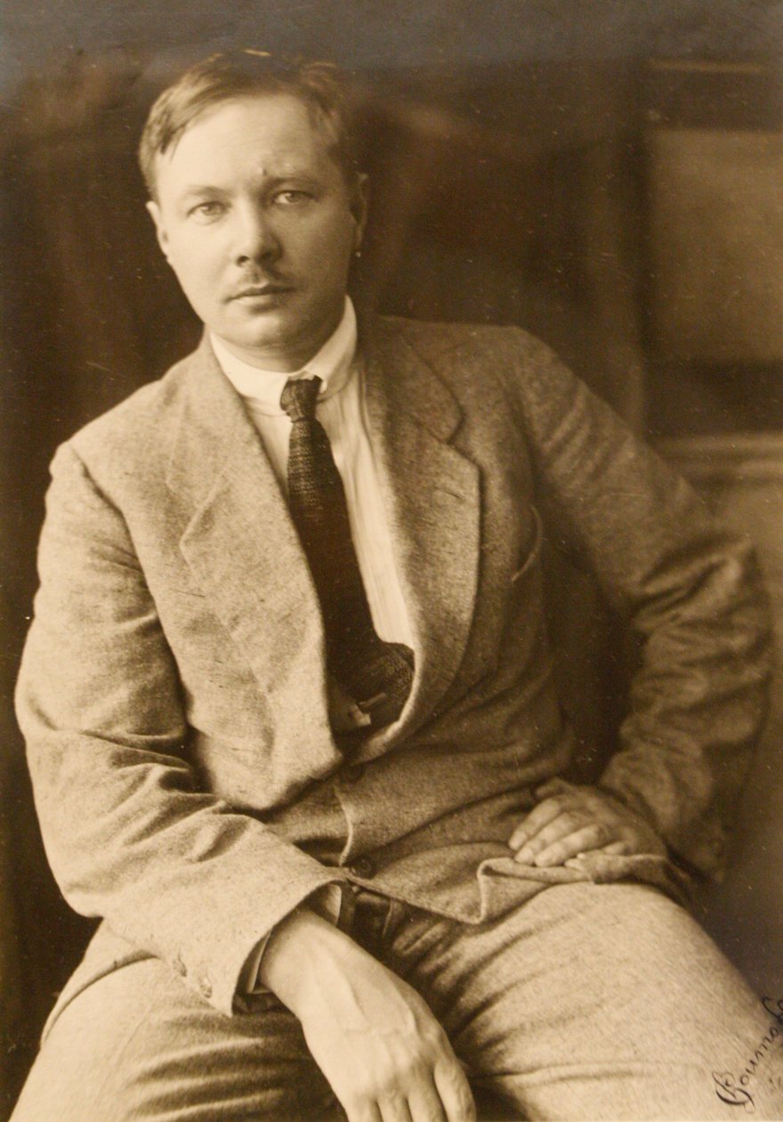 Mikhail Fyodorovich Larionov 1881-1964, tidlig på 1920-tallet. av Unbekannt