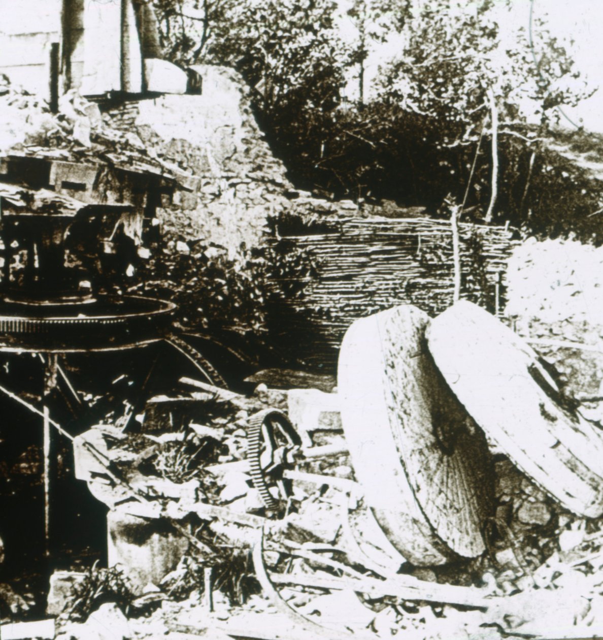 Mølle i Woëvre, Frankrike, c1914-c1918 av Unbekannt