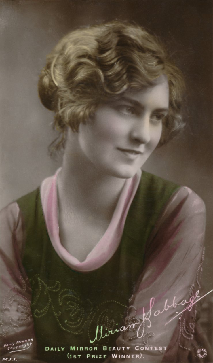 Miriam Babbage, c1880-1950 - Vinner av 1. pris i Daily Mirror Beauty Contest, c1930. av Unbekannt