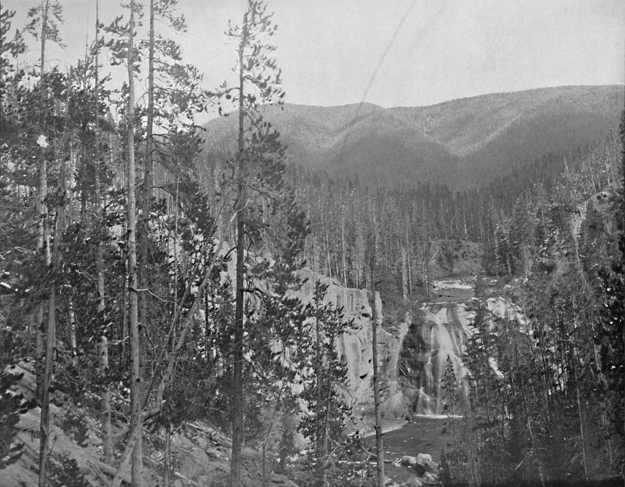 Missouri River, nedenfor Great Falls, Montana, c1897. av Unbekannt