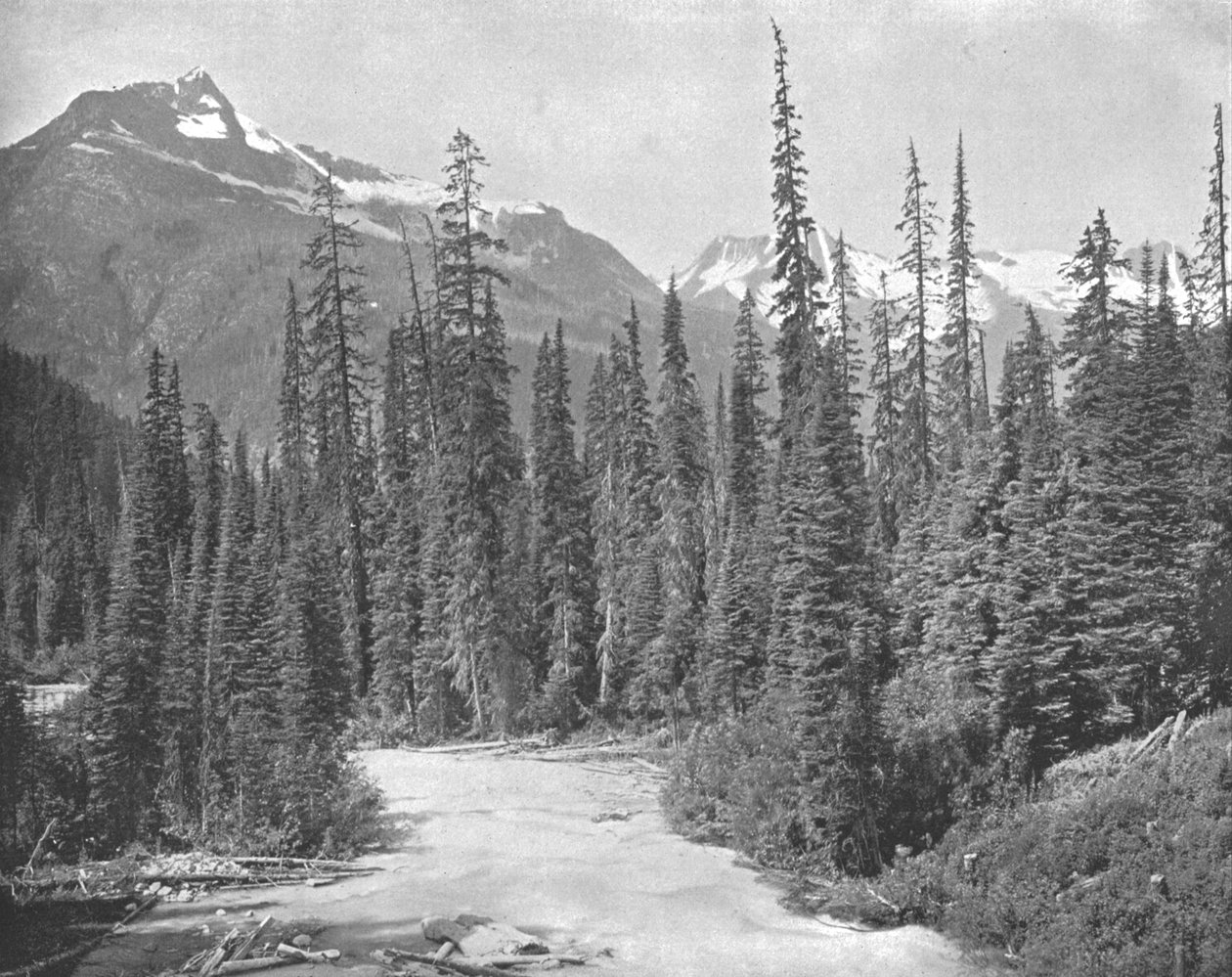 Mounts Cheops and Hermit, Selkirk Range of the Rockies, USA, ca 1900. av Unbekannt