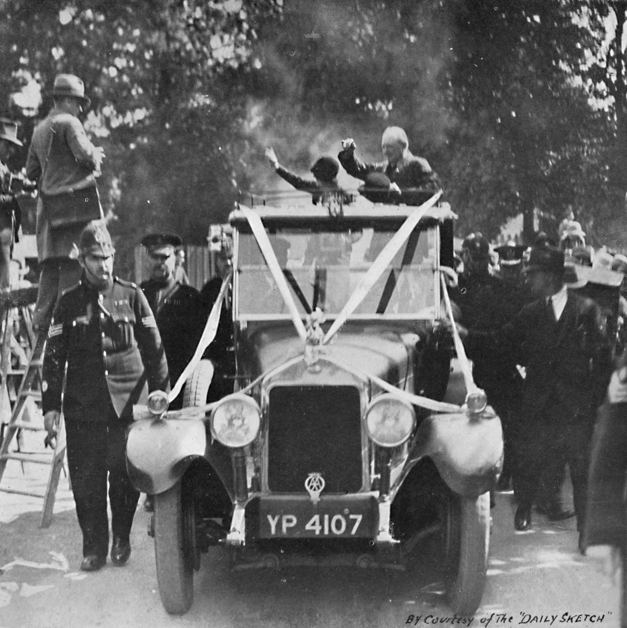 Mr. Churchill ble returnert for Epping, som konservativ, 1929, 1945 av Unbekannt