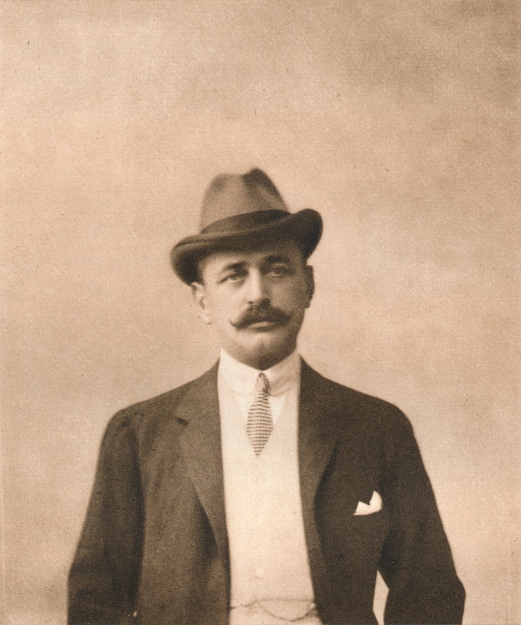 Mr. L. Newmann, 1911 av Unbekannt