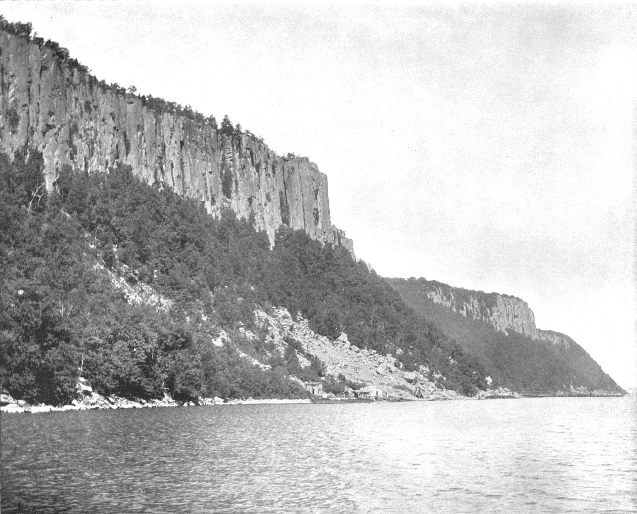 Northern End of the Palisades, Hudson River, USA, ca 1900. av Unbekannt
