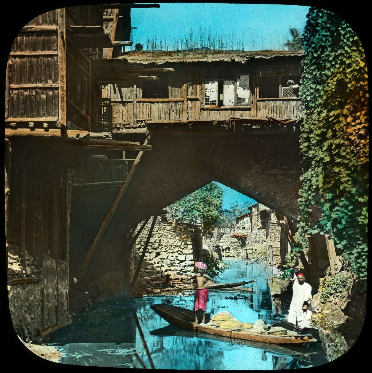 Gammel bro, Srinagar, Kashmir, India, slutten av 1800- eller begynnelsen av 1900-tallet av Unbekannt