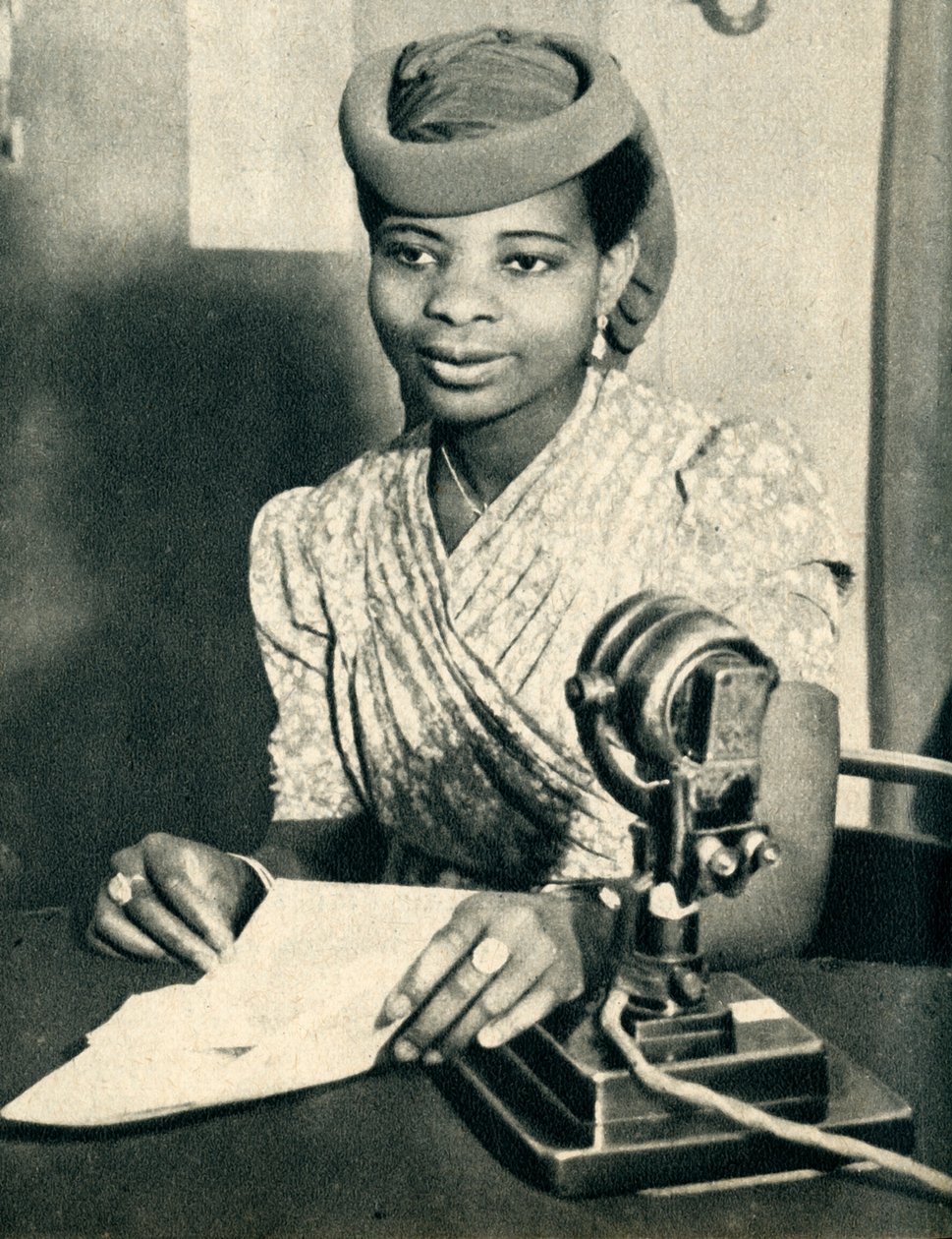 Omoba Adenrele Ademola, datter av Alake fra Abeokuta, Nigeria, kaller Vest-Afrika, 1942. av Unbekannt