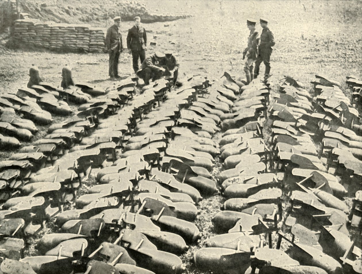 En natts rasjoner for en bombeskvadron, 1919. av Unbekannt
