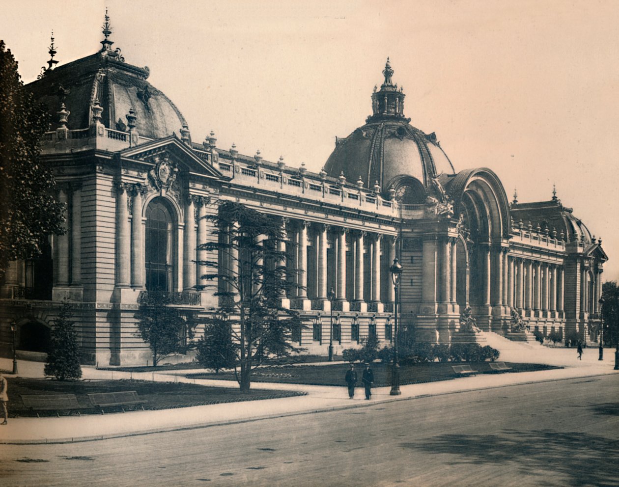 Paris. - Det lille palasset. -LL, c1910. av Unbekannt