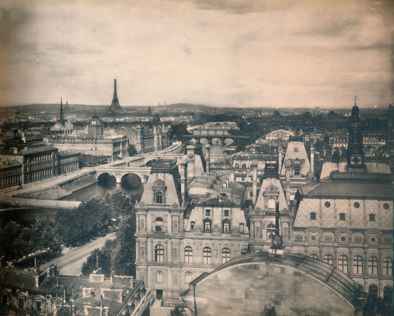 Paris. - Panorama over de åtte broene. -LL, c1910. av Unbekannt