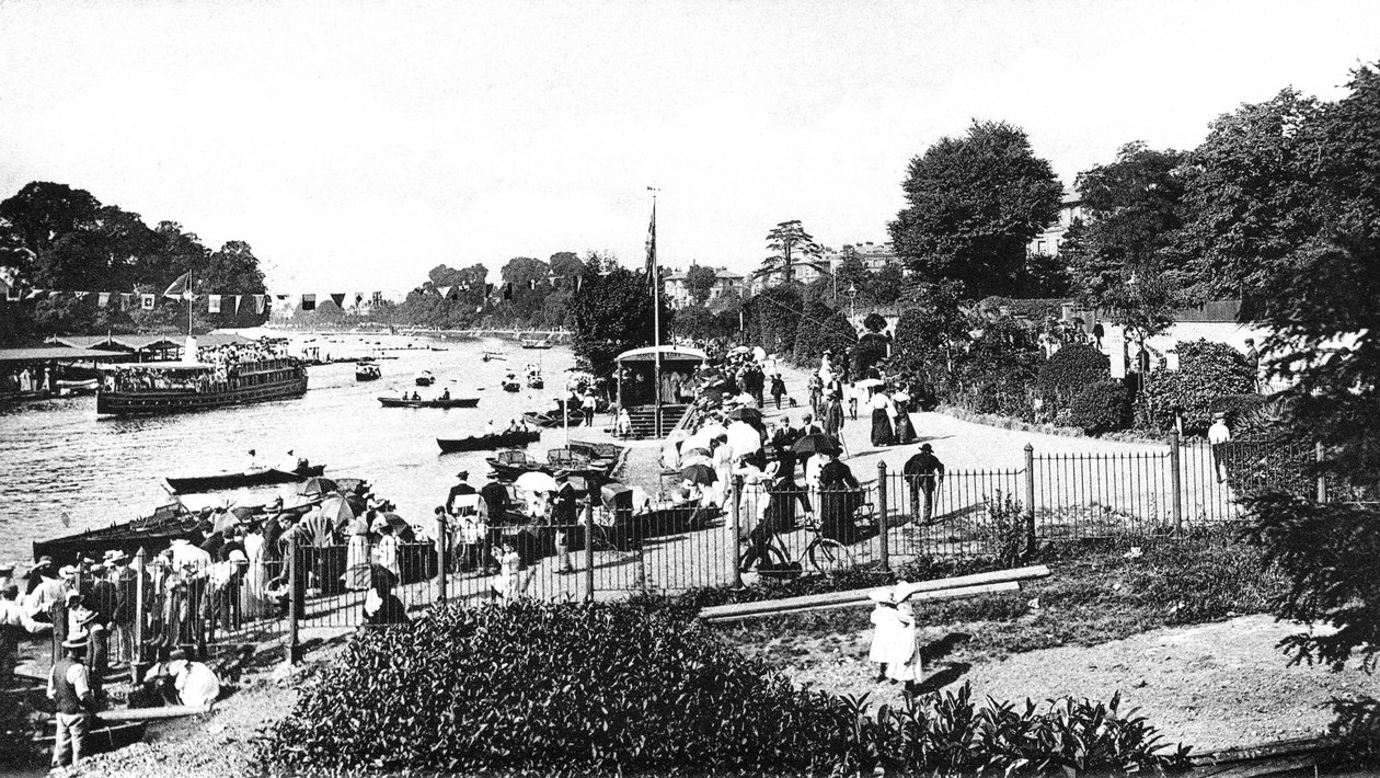 Parkers Ferry, Surbiton, 1909 av Unbekannt