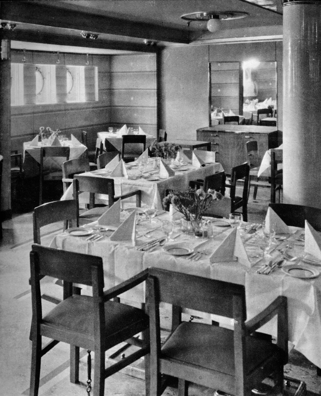 En del av Tourist Dining Saloon, 1935 av Unbekannt