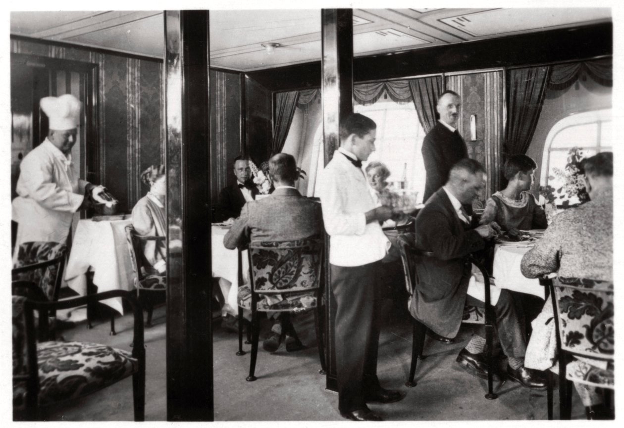 Passasjers spisestue, Zeppelin LZ 127 Graf Zeppelin, 1933 av Unbekannt