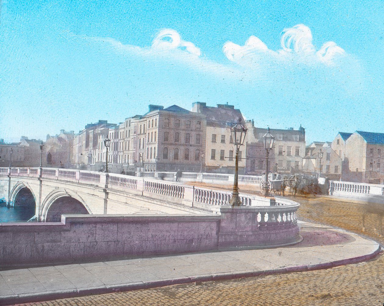 Patricks Bridge som viser Father Mathews-statuen, c1910 av Unbekannt