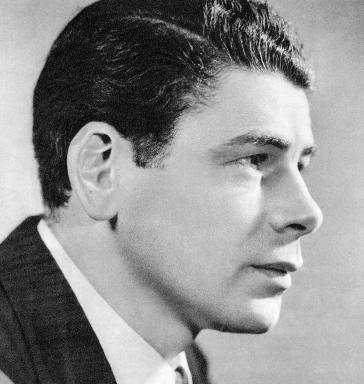 Paul Muni , amerikansk filmskuespiller, 1934-1935 av Unbekannt