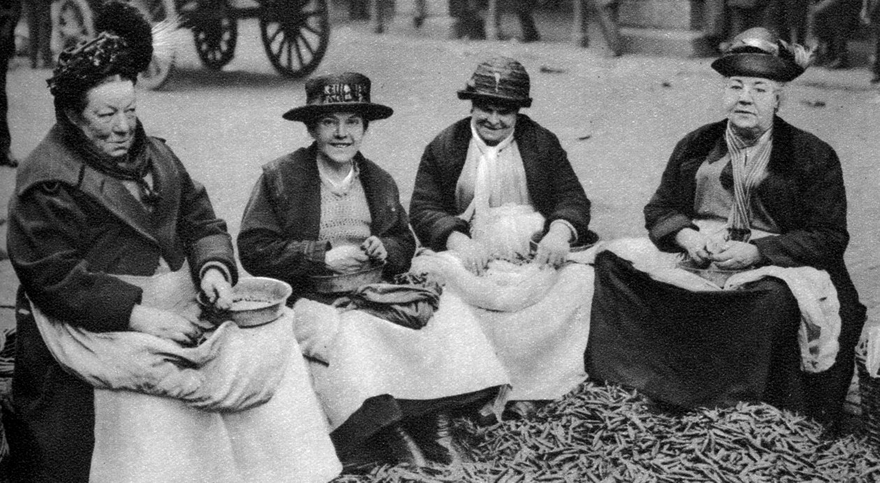 Ertebeskytning i Covent Garden, London, 1926-1927 av Unbekannt