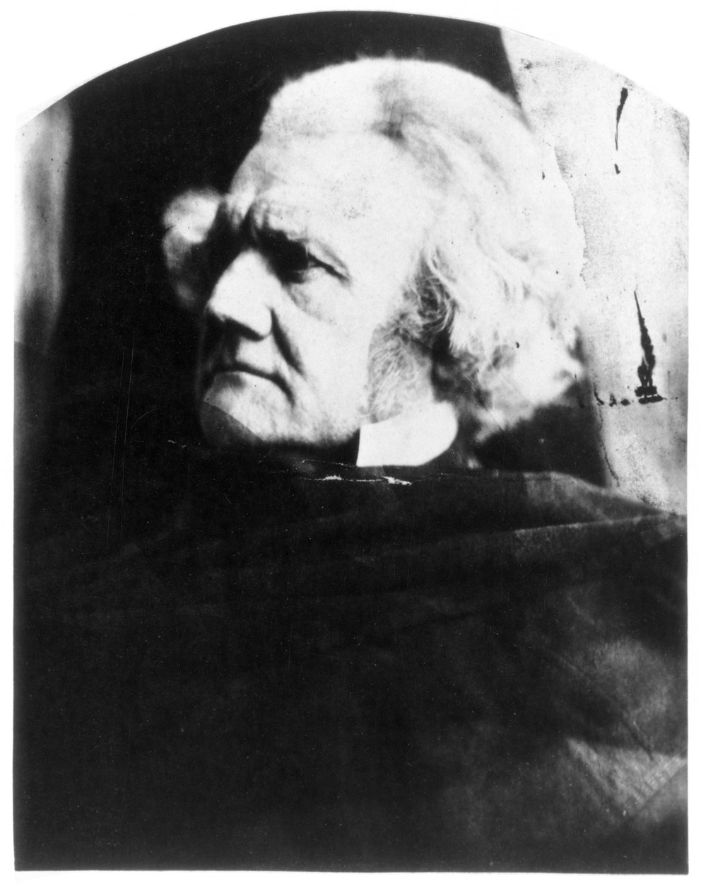 Fotografisk portrett av doktor John Jackson, svogeren til Julia Margaret Cameron av Unbekannt