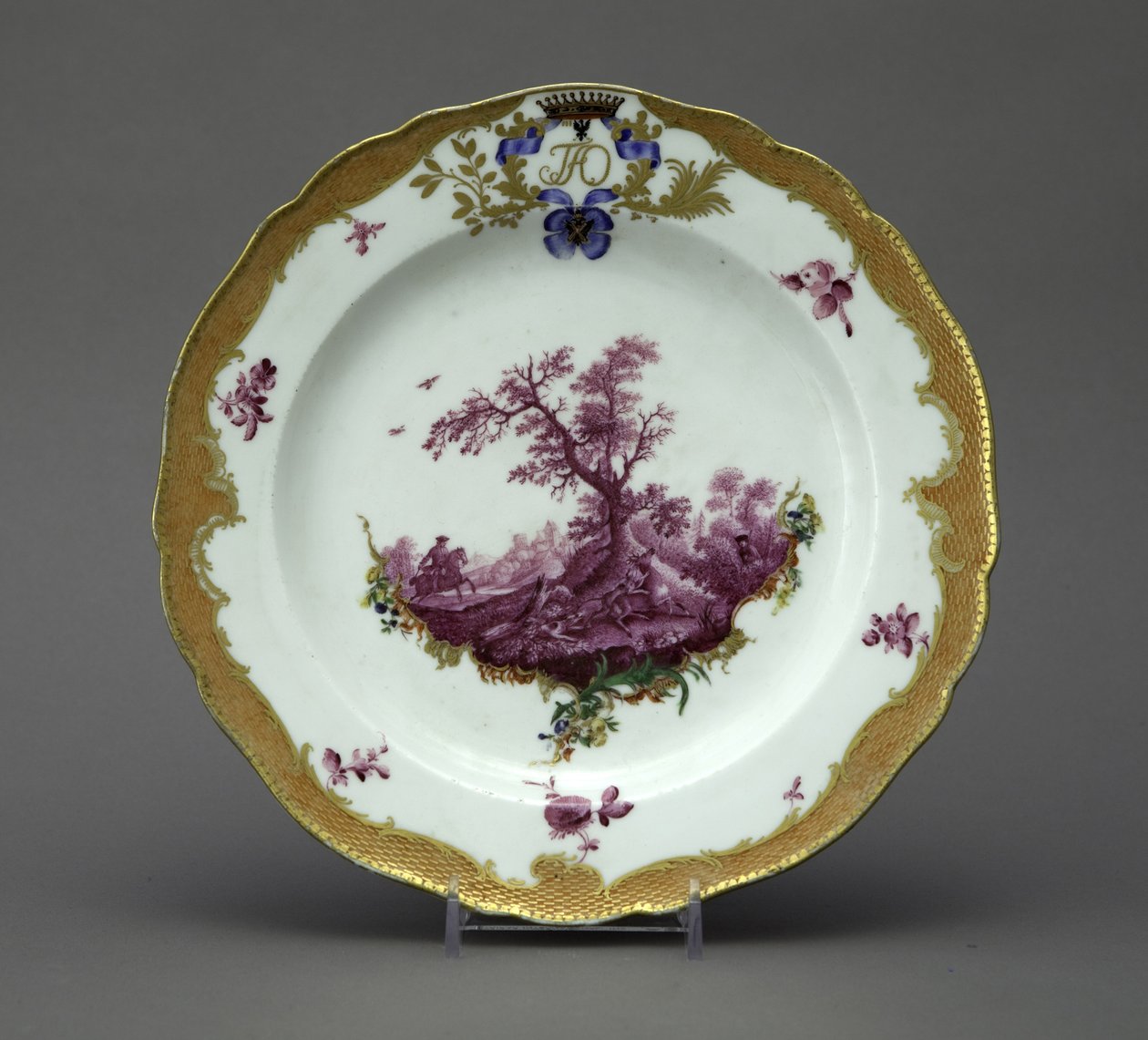 Porselenstallerken fra Orlov-tjenesten, ca 1770 av Unbekannt