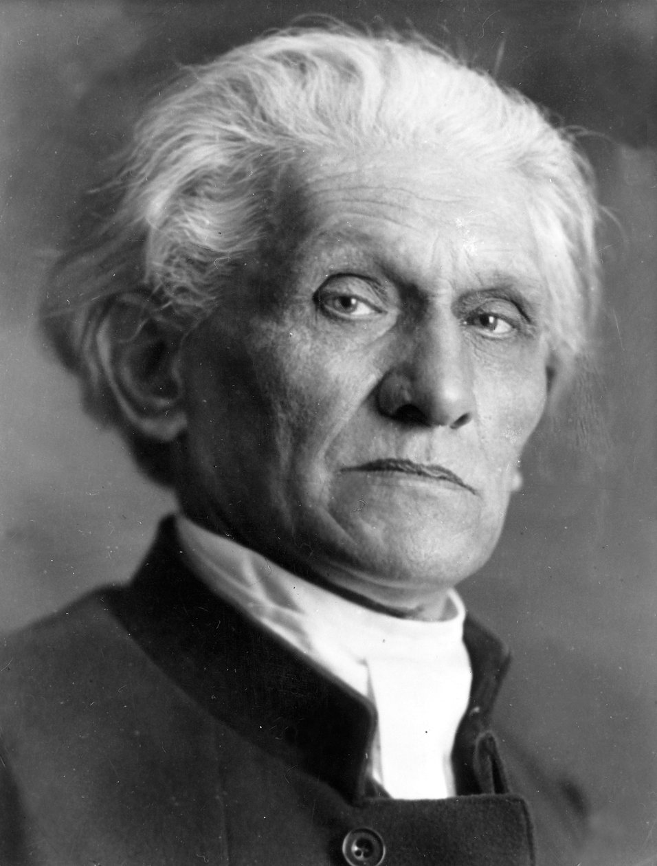 Portrett av Stefan George 1868-1933. av Unbekannt
