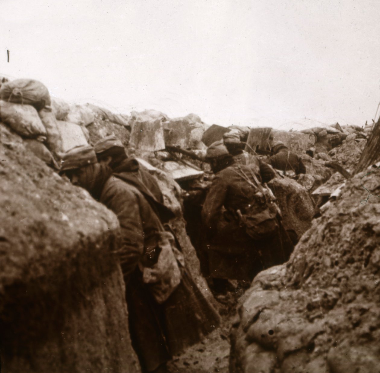 Forbereder seg på angrep, Arne, Nord-Frankrike, c1914-c1918 av Unbekannt