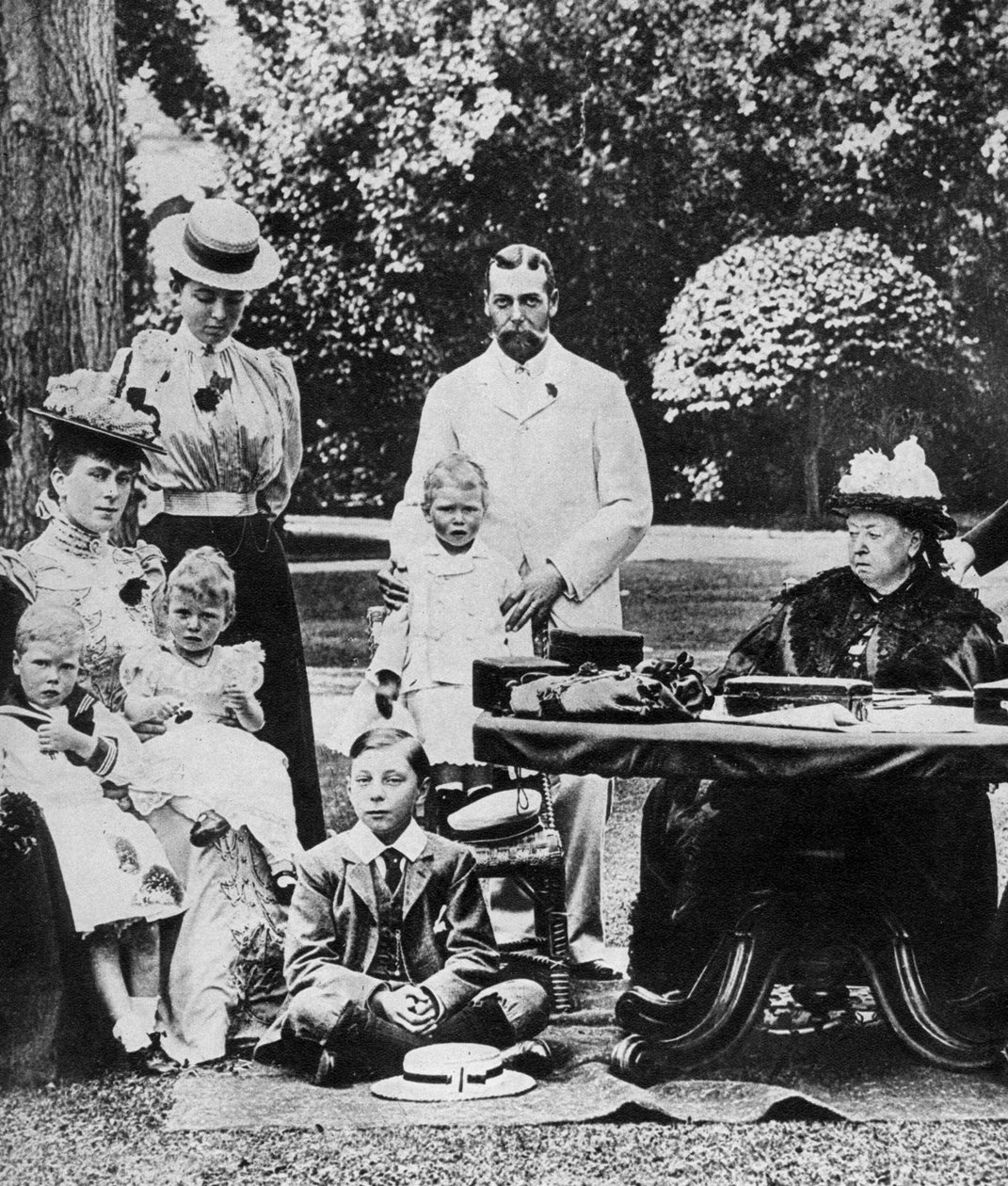 Dronning Victoria og familie på Osborne House, sent på 1800-tallet av Unbekannt