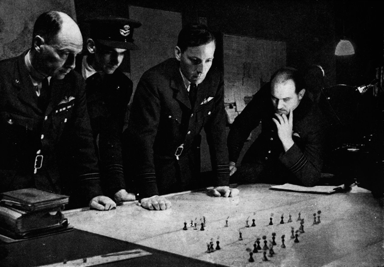 RAF Bomber Command operasjonsrom under et raid, 1941 av Unbekannt