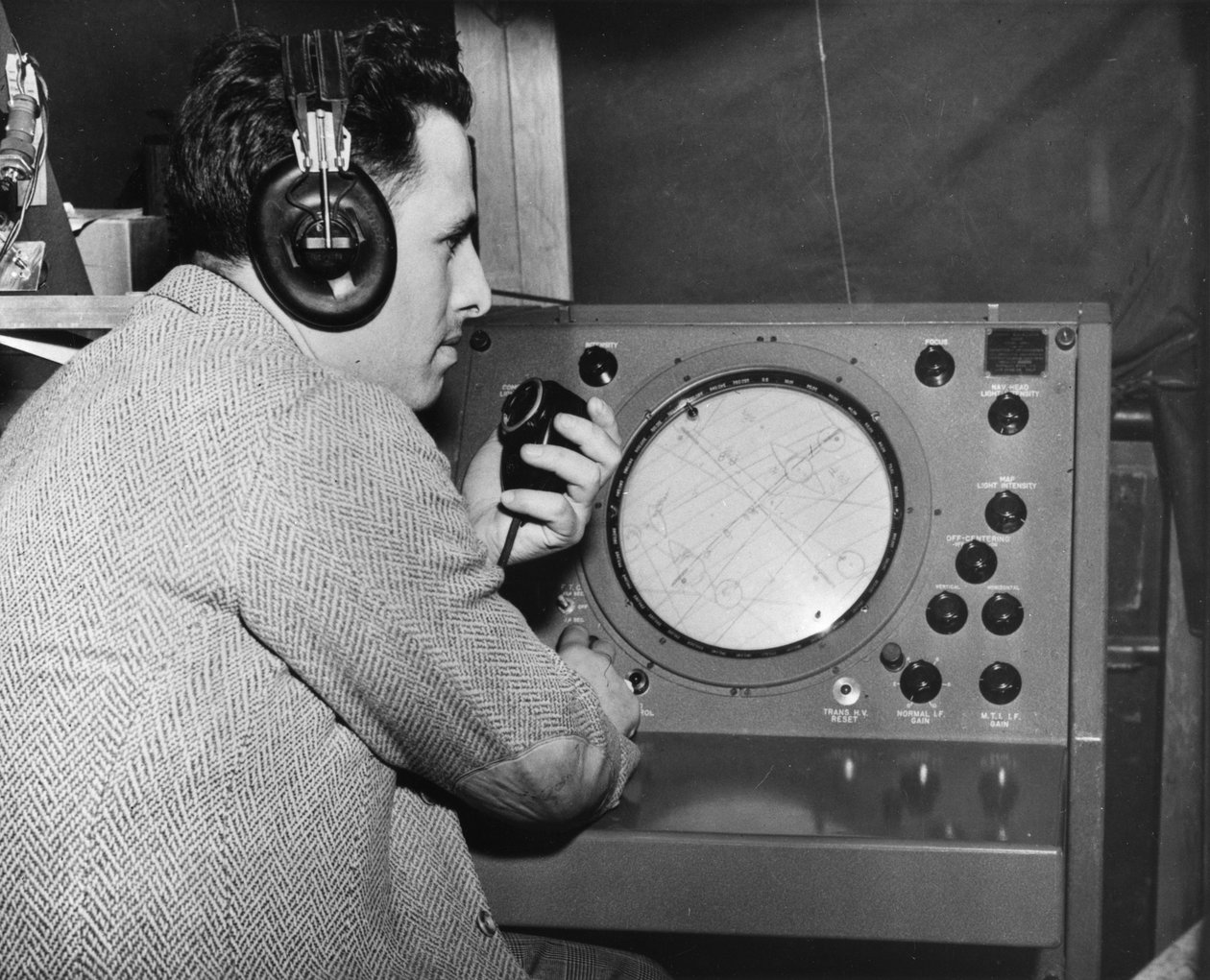 Radaroperatør, Marshall-planen, 1947-1951 av Unbekannt