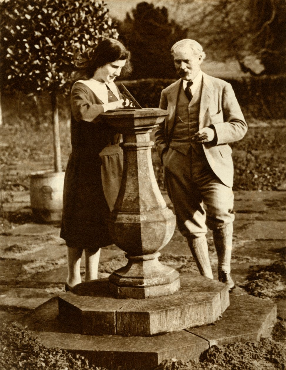 Ramsay MacDonald, første Labour-statsminister, i Checkers med sin datter, 1924, 1935. av Unbekannt