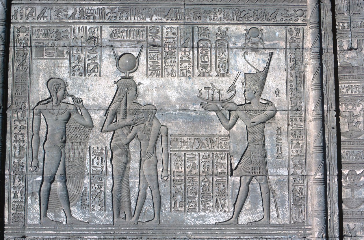 Relieff på den romerske Mammisi, Hathor-tempelet, sent ptolemaisk og romersk, c125 f.Kr. - c60 e.Kr. av Unbekannt