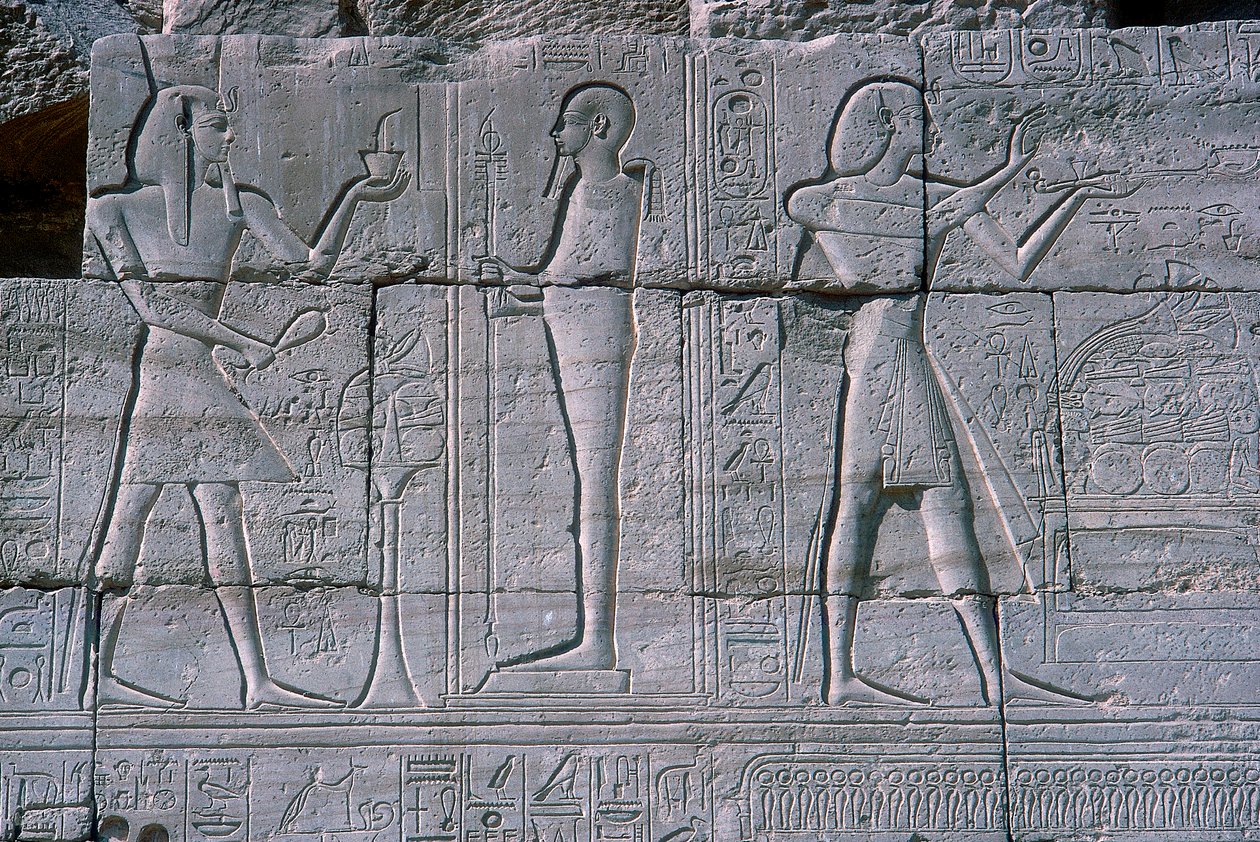 Relieff som viser Rameses II før Ptah, The Ramesseum, Temple of Rameses II, Luxor, Egypt, c1250 f.Kr. av Unbekannt
