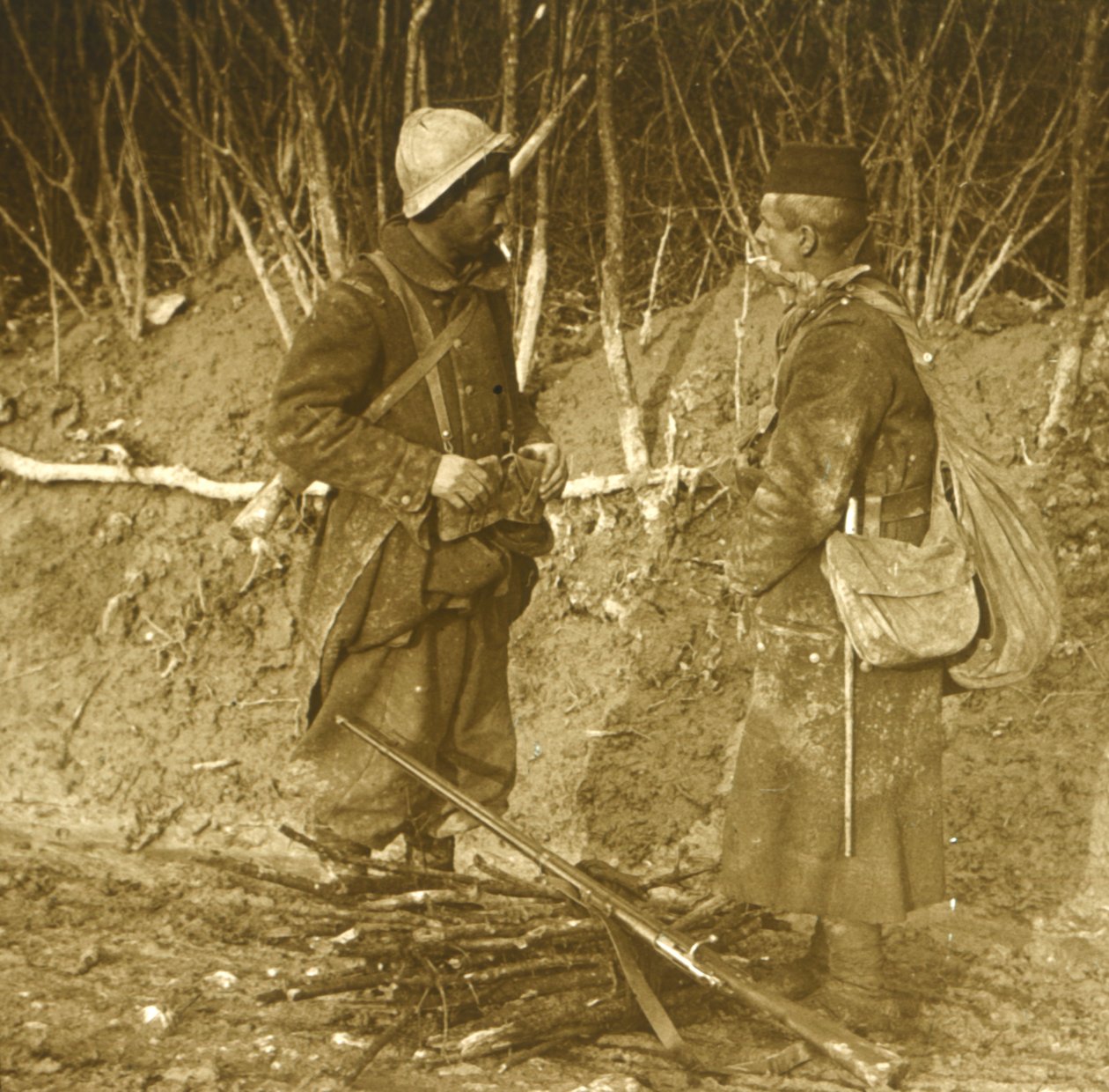 Retur fra Verdun, Nord-Frankrike, c1914-c1918 av Unbekannt