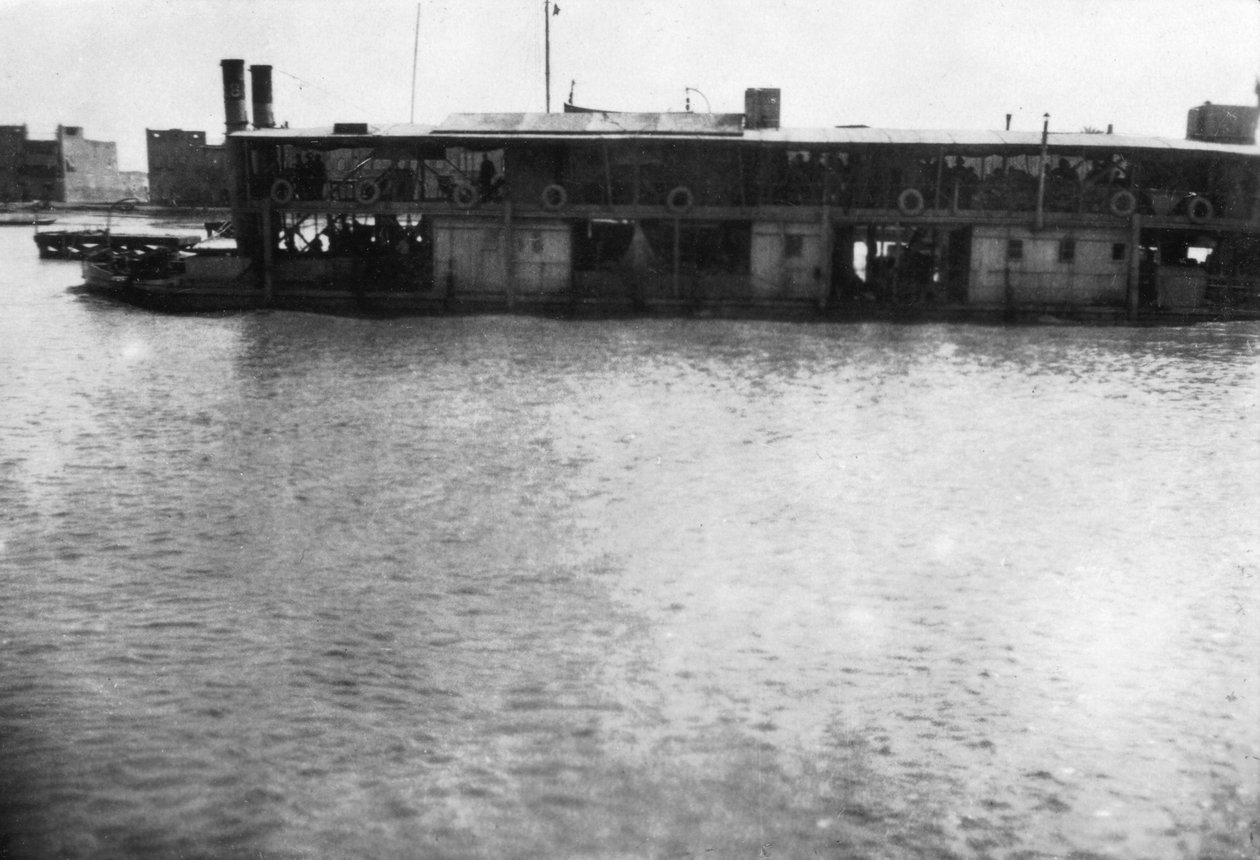 Elvebåt på Tigris, Mosul, Mesopotamia, 1918 av Unbekannt