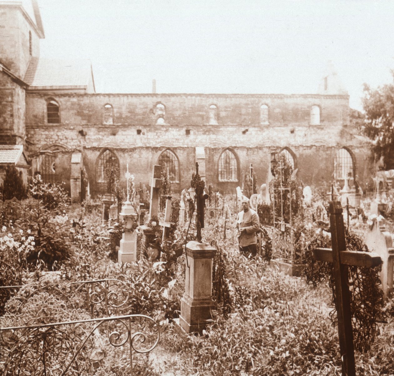 Takløs kirke, Marne, Nord-Frankrike, c1914-c1918 av Unbekannt