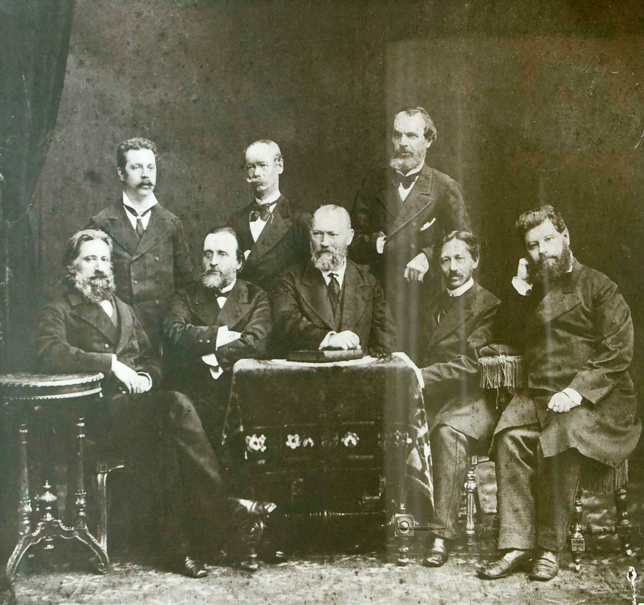 Russiske dramatikere, 1870-årene av Unbekannt