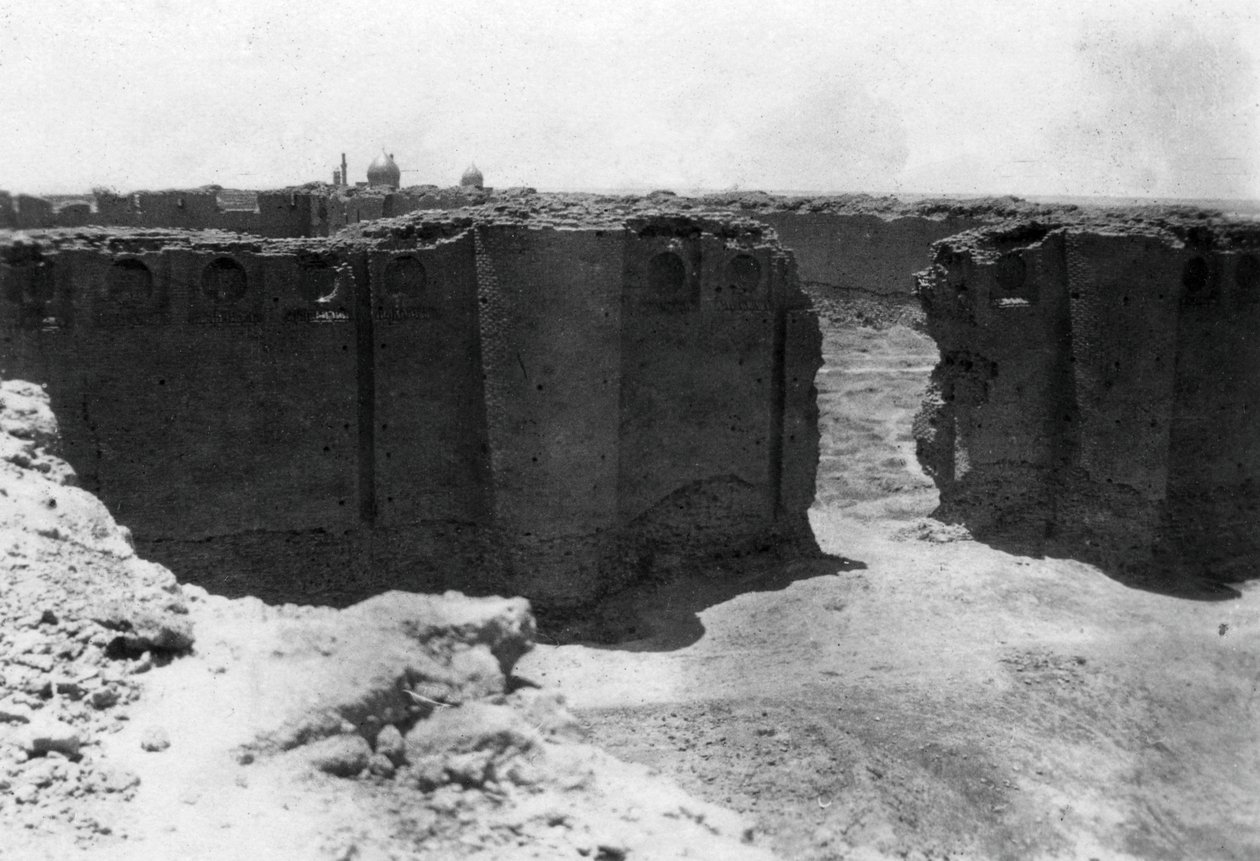 Samarra by fra Malwiya-tårnet, Mesopotamia, 1918 av Unbekannt