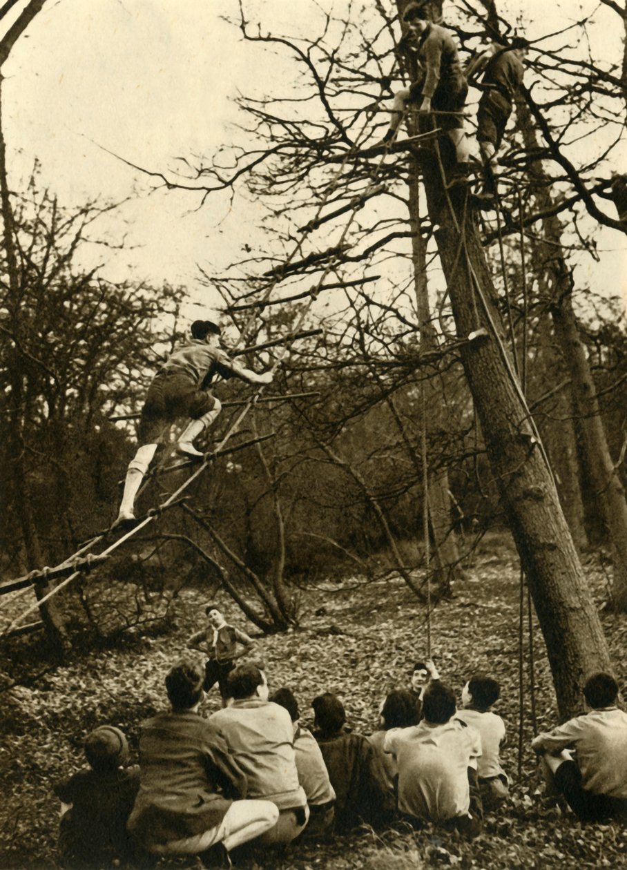 'Scouts Practicing Pioneering', 1944. av Unbekannt
