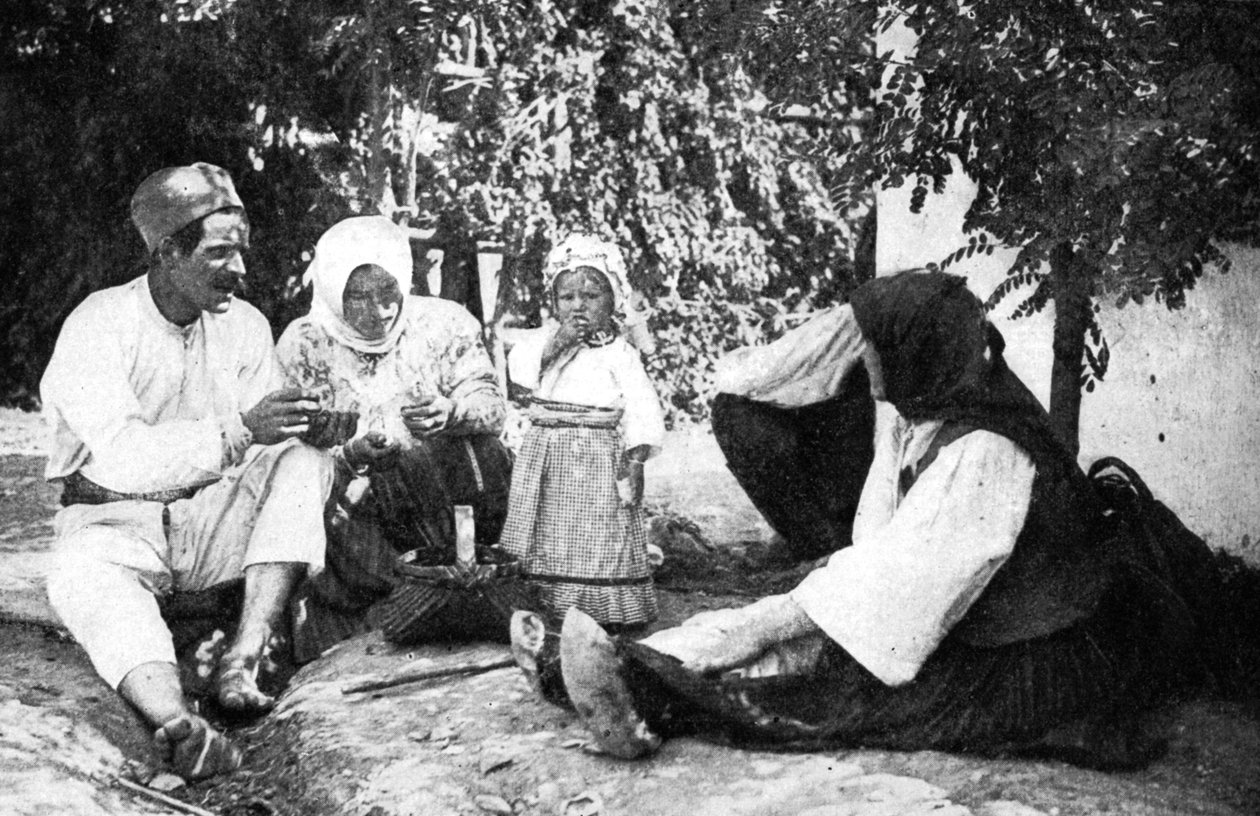 Serbisk familie som forteller historien om å dirigere østerrikerne fra Bosnia, første verdenskrig, 1914 av Unbekannt