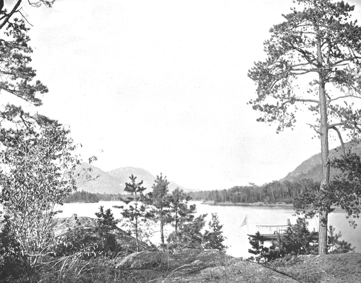 Shelving Rock Mountain, Lake George, New York State, USA, c1900. av Unbekannt