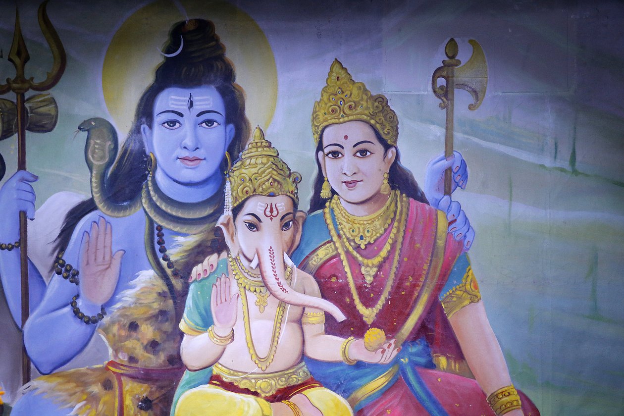 Shree Ram Mandir, Leicester. Shiva, parvati og deres sønn Ganesh. Storbritannia av Unbekannt