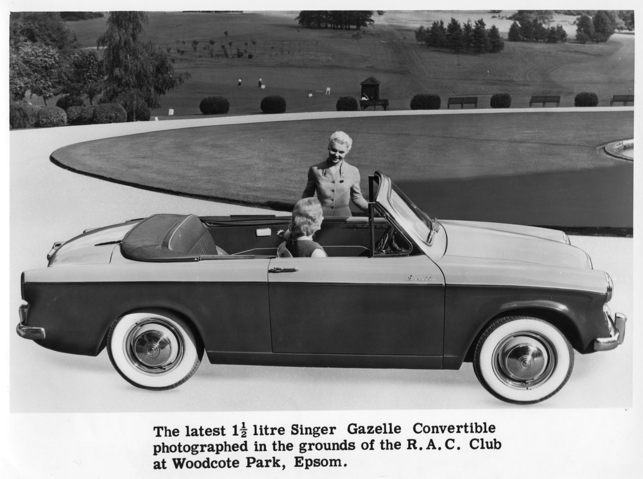 Singer Gazelle cabriolet, Woodcote Park, Epsom, Surrey, c1956-c1963 av Unbekannt