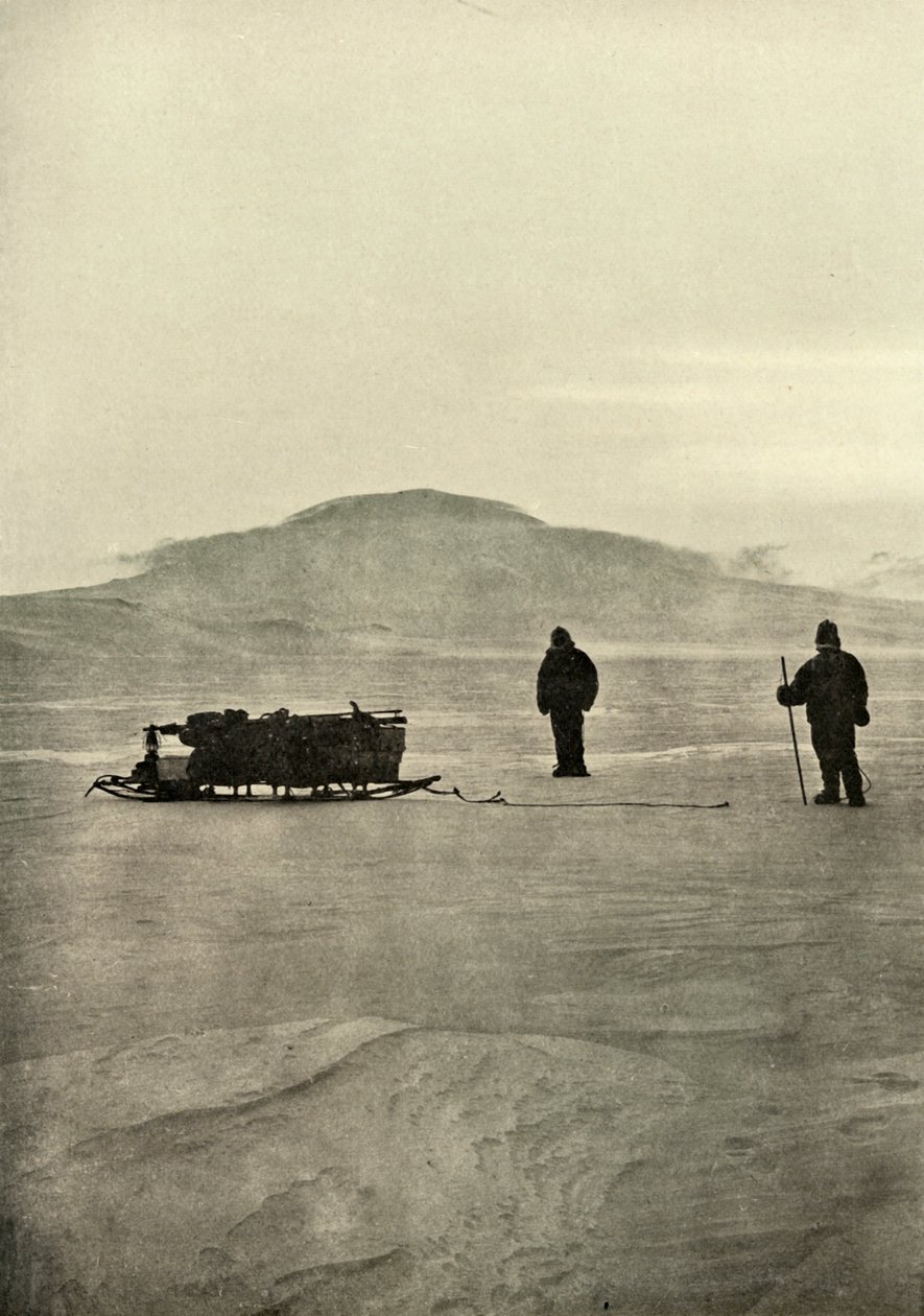 Slede på barrieren før solens vende tilbake, c1908, 1909 av Unbekannt