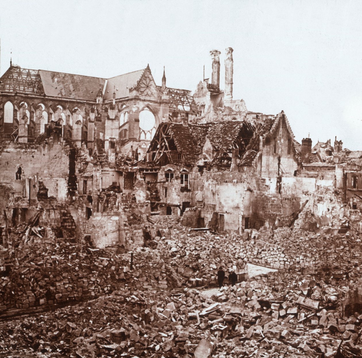 Soissons katedral, Soissons, Nord-Frankrike, c1914-c1918. av Unbekannt