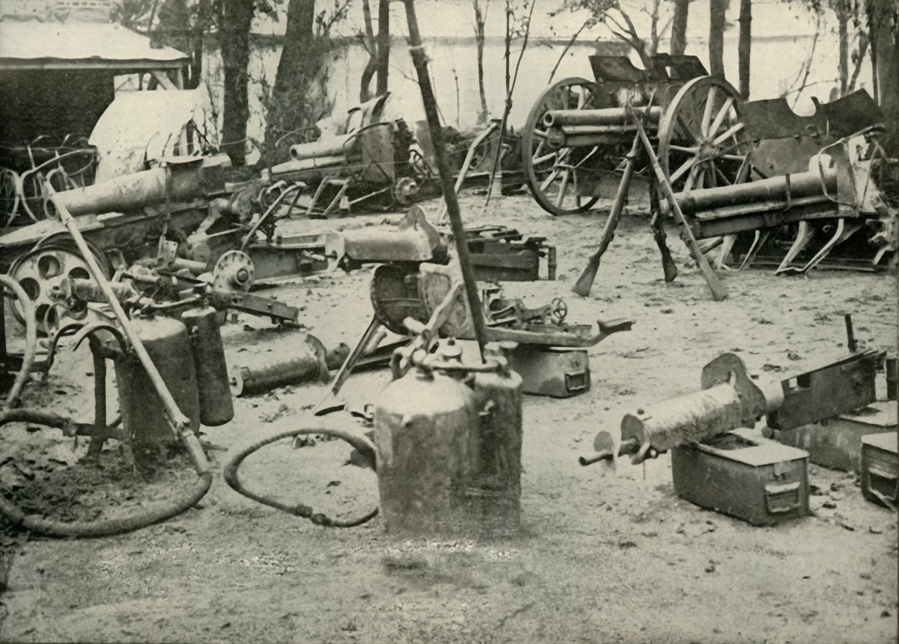Noen bytter fra slagmarken, 1919. av Unbekannt