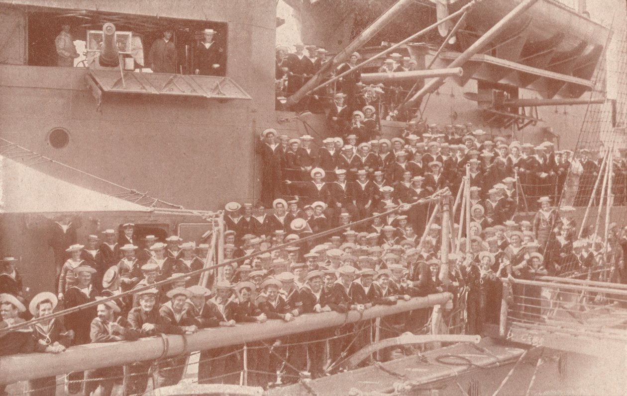 Noen av skipsselskapene til HMAS Australia, c1917 1919 av Unbekannt