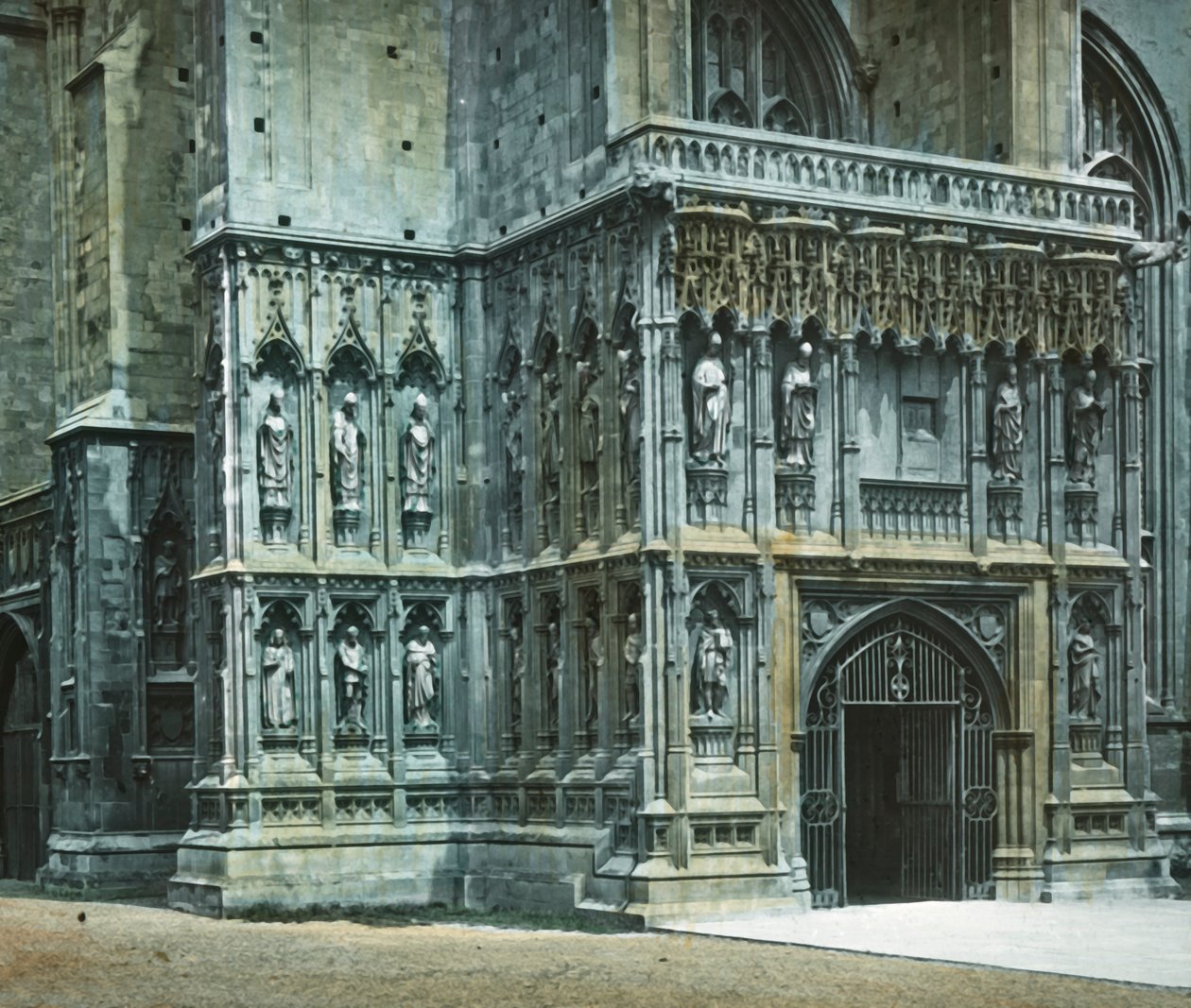 South West Porch, Canterbury Cathedral, c1890. av Unbekannt
