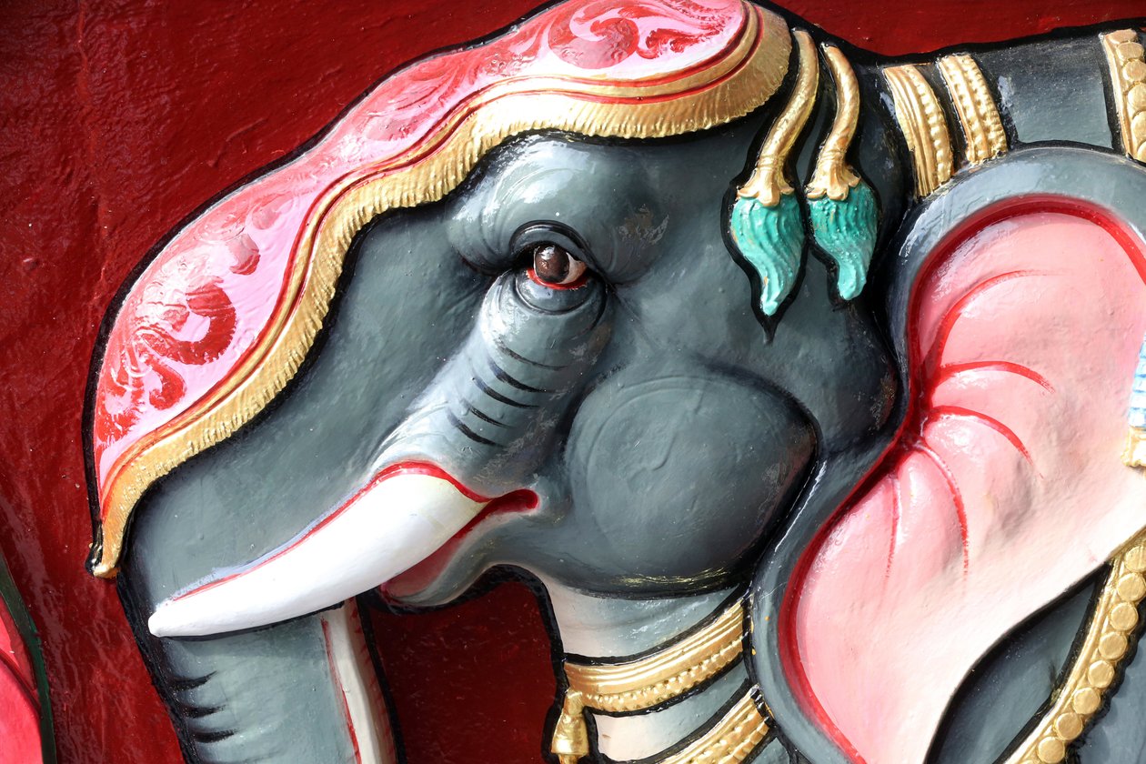 Sri Vadapathira Kaliamman hinduistisk tempel. Elefant. Singapore av Unbekannt