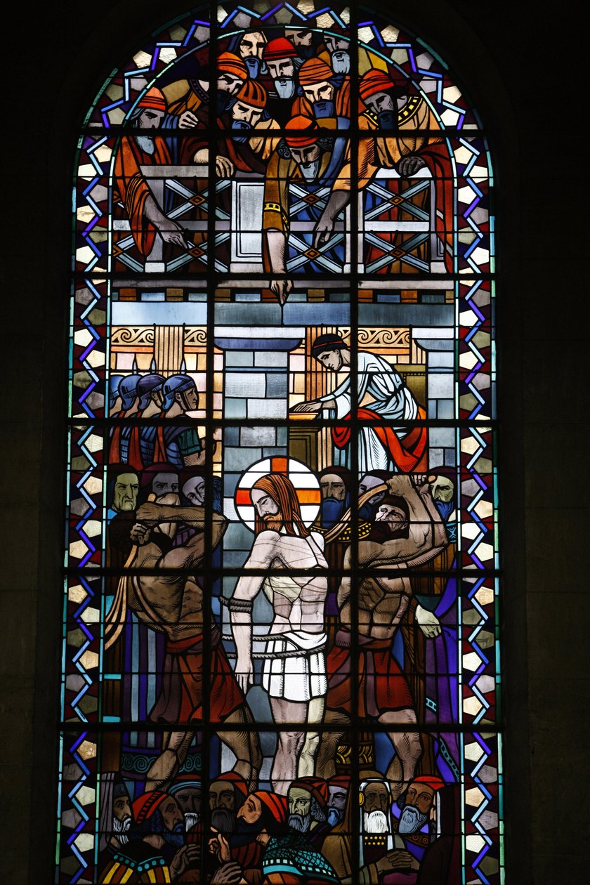 Farget glass i Notre Dame du Rosaire katolske kirke: Christ's Passion, Saint-Ouen, Frankrike av Unbekannt