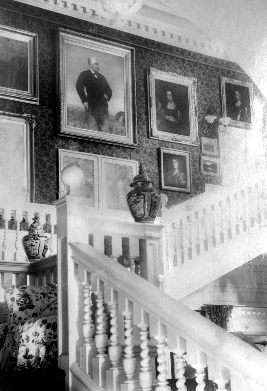 Trapp dekorert med malerier, c1882 av Unbekannt