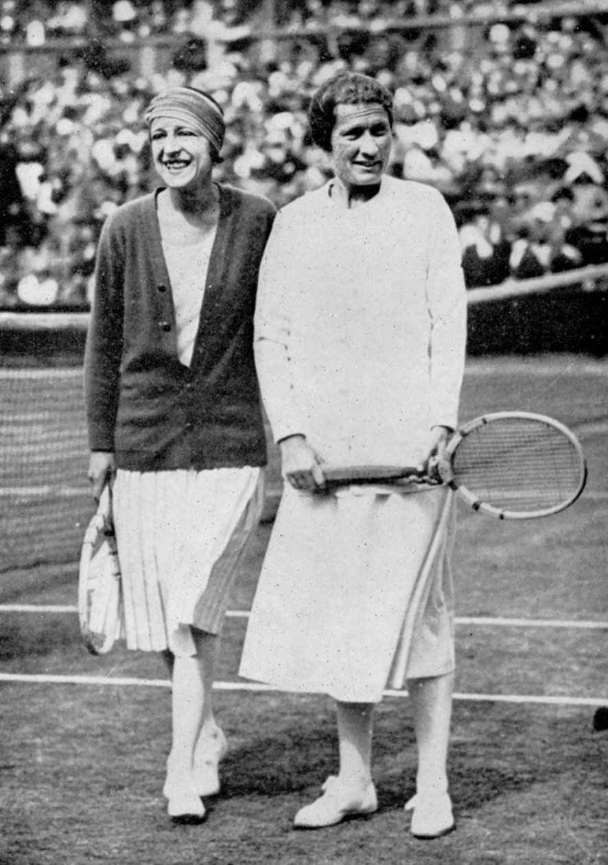 Suzanne Lenglen dro og Elizabeth Ryan før deres siste singelkamp på Wimbledon, 1925 av Unbekannt