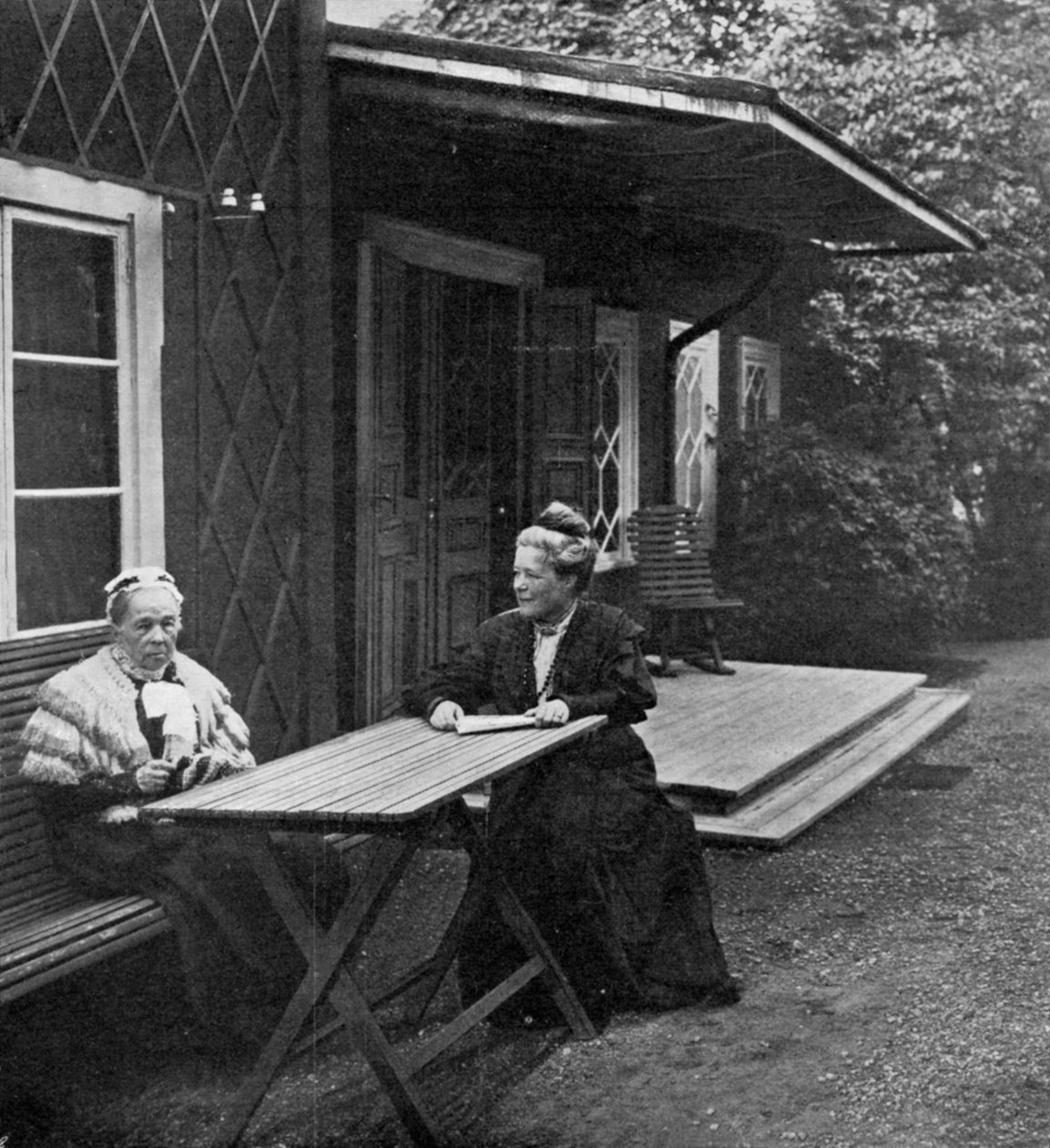 Den svenske forfatteren Selma Lagerlöf og hennes mor, Louise, 1909 av Unbekannt